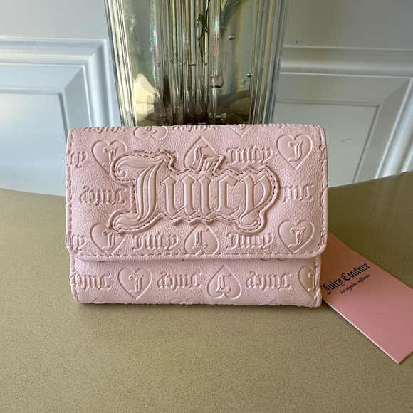 Juicy Couture Embossed Upgrade U Cardholder Wallet - Picture 1 of 5